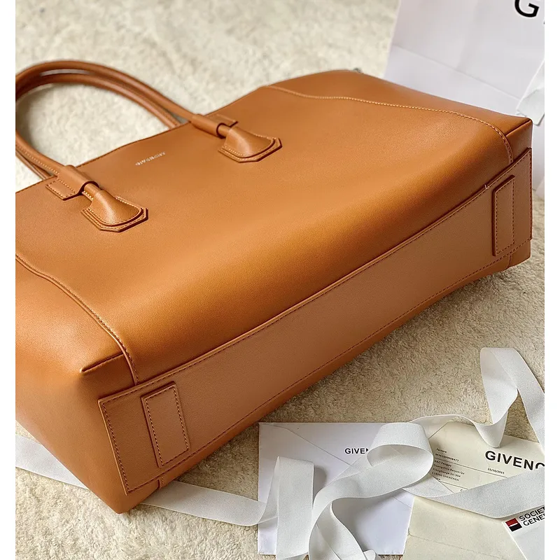 Givenchy Handbags Antigona sport #A49610