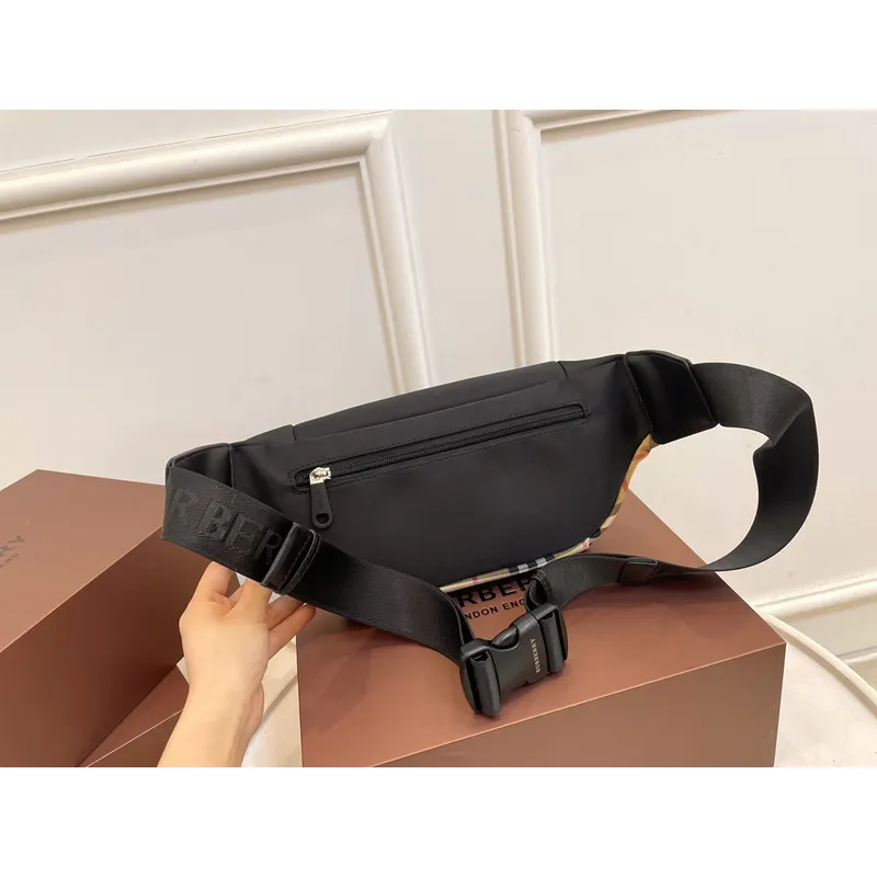 Burberry mens shoulder bag Classic Mens Chest Bag #A23168