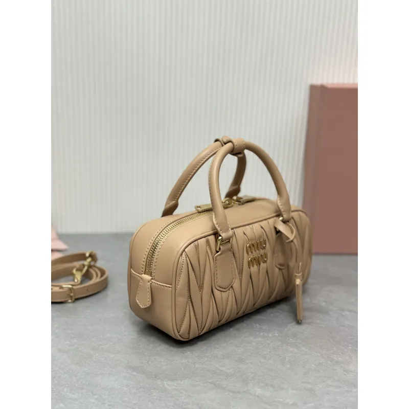 Miumiu Matelasse handbags #A38049