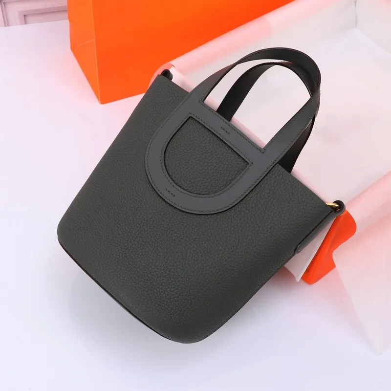 Hermès Mini Handbag Collection Diverse Colors Timeless Design For Fashion Enthusiasts #A51676