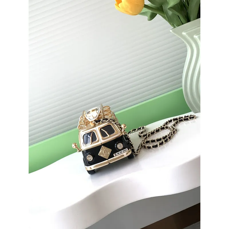 Chanel 24C mini bus. Highest version. #A49212