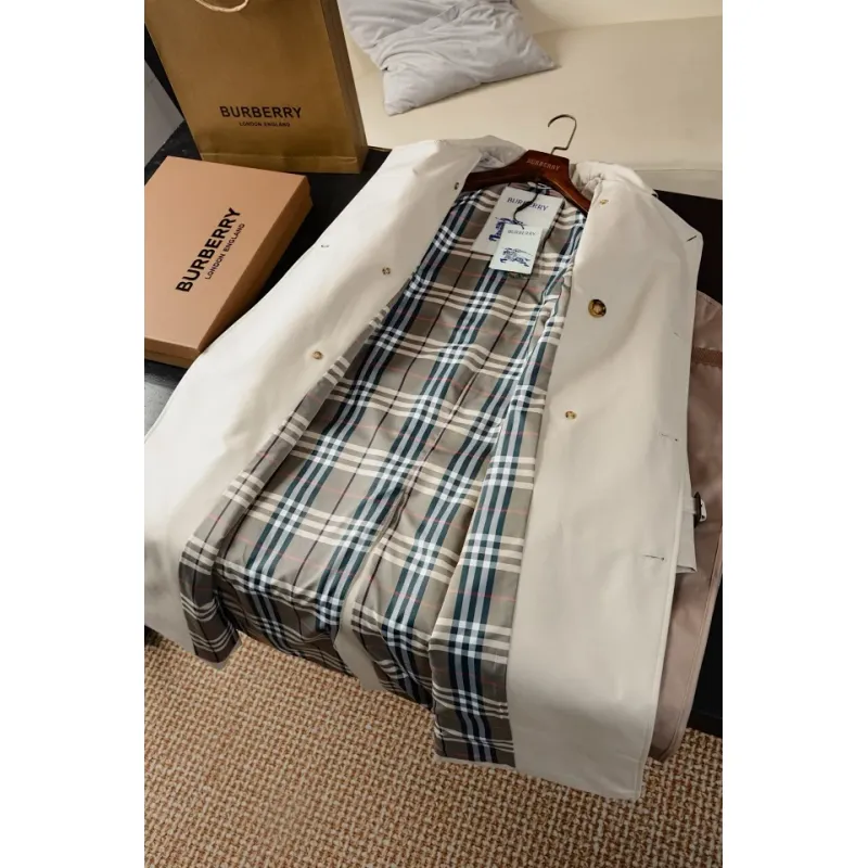 Burberry Castleford fit long trench jacket for Women #A61885
