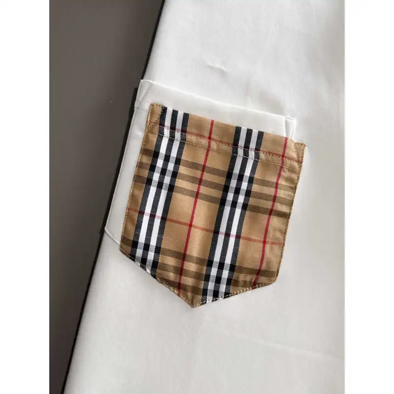 Burberry Tracksuits for Burberry Short Tracksuits for men #A53401 Burberry Tracksuits for Burberry Short Tracksuits for men #A53401