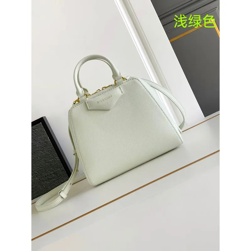 Elegant Givenchy Handbag Collection Showcasing Timeless Designs and Premium Craftsmanship #A52342