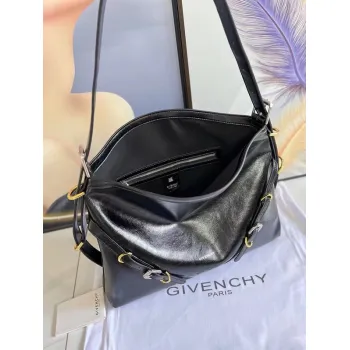 Givenchy Black Leather Shoulder Bag With Signature Hardware #A52355