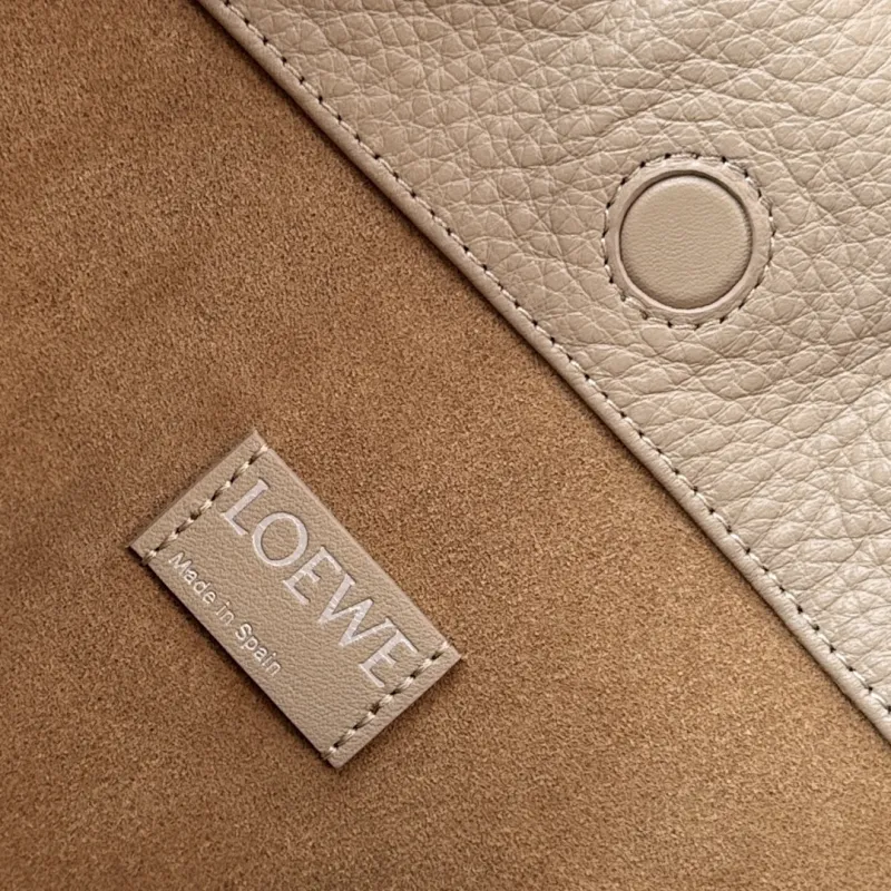 Loewe 012403 Flamenco Purse in Pebbled Calfskin Size 30x10.5x20CM #A62923