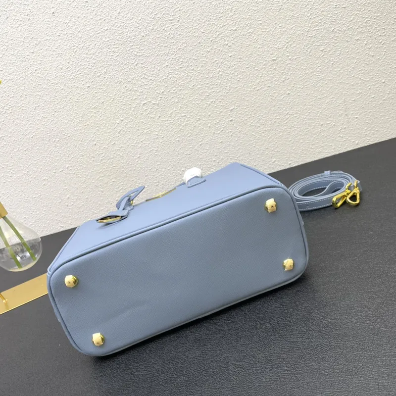 New style Saffiano leather  Prada bag  #999929538