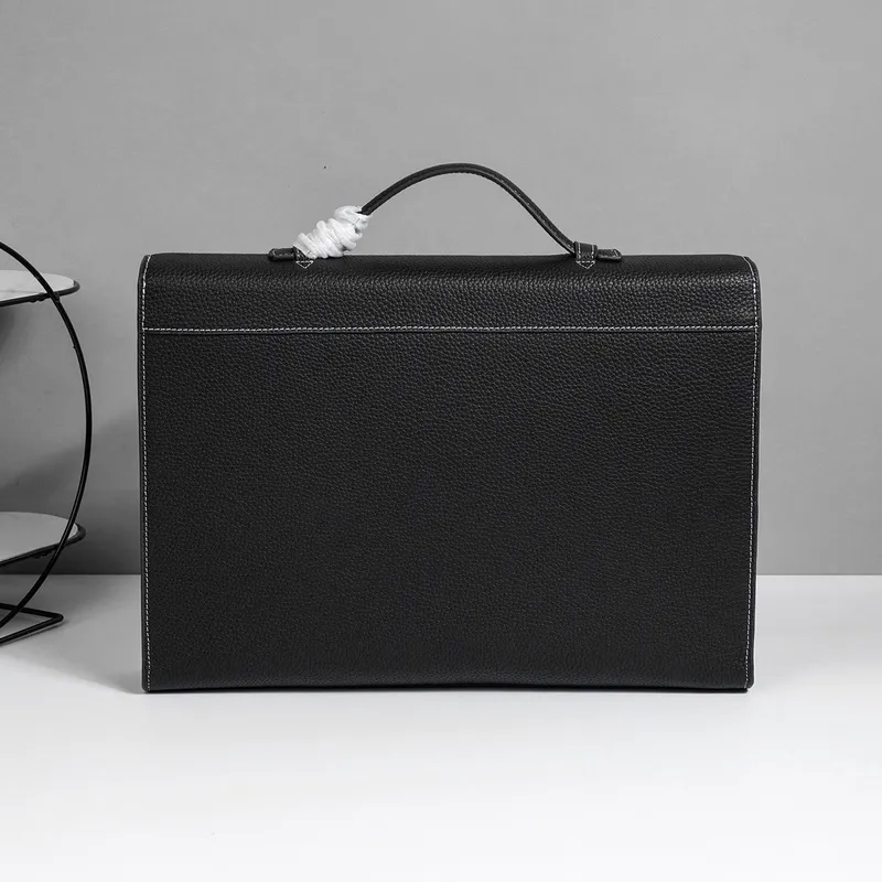Hermes Leather Briefcase Collection: Timeless Design for the Discerning Professional size:39×29×6cm #A53668