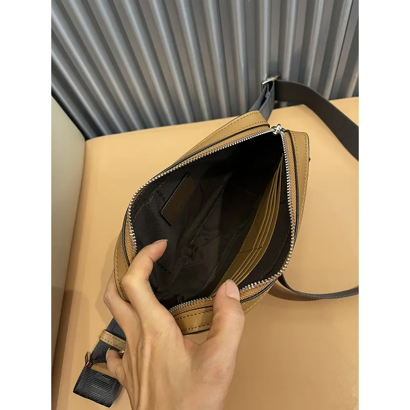 Fendi Backpack Size:22×15×5cm #A48048