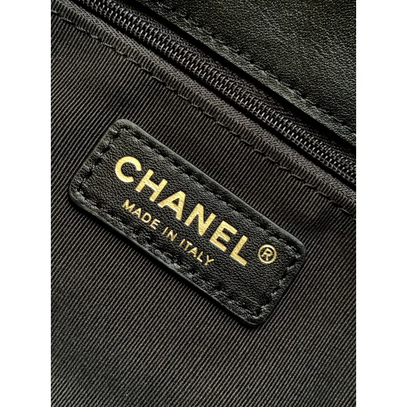 Chanel Black Quilted Leather Handbag With Gold Chain Strap And Iconic CC Logo size:18×29×8cm #A54386