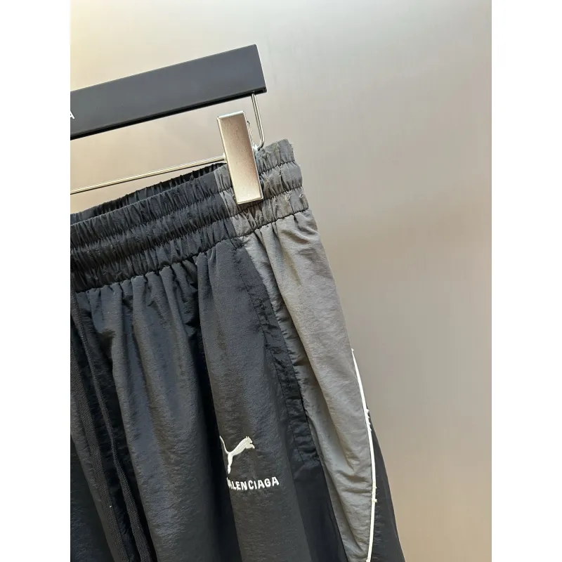 Balenciaga Pants for MEN #A58416