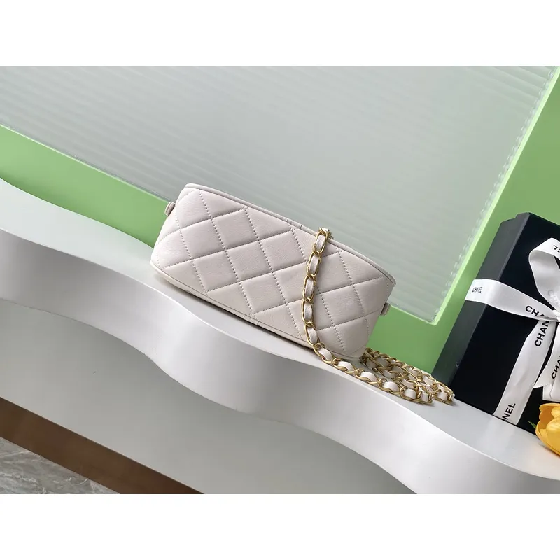 Chanel Quilted Mini Handbag With Top Handle And Gold Chain Strap size:11×20×8cm #A54382