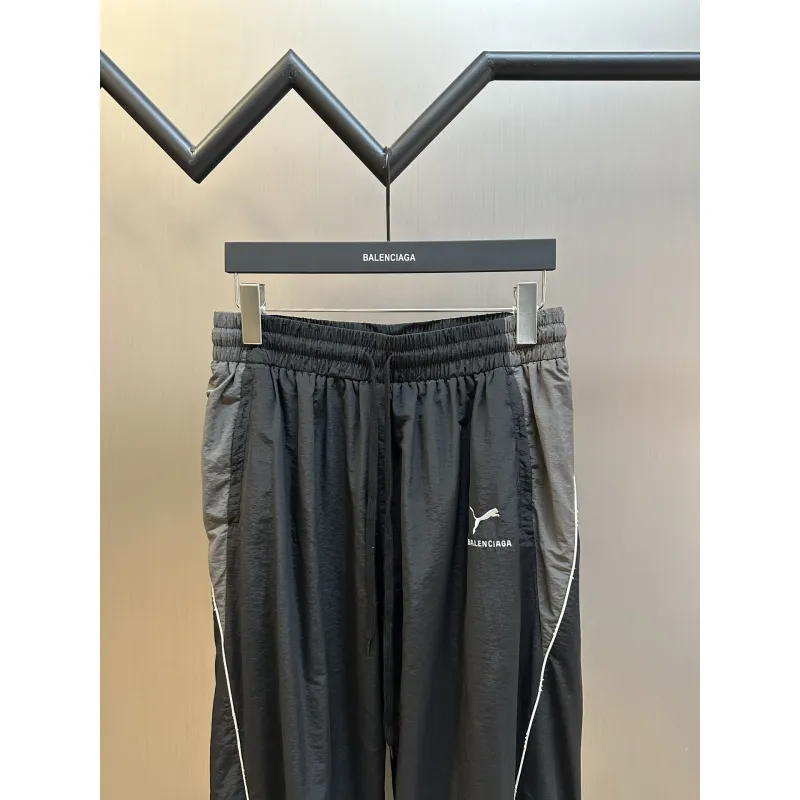 Balenciaga Pants for MEN #A58416