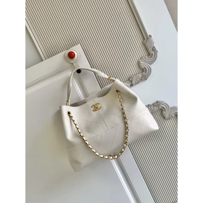 Chanel Quilted Leather Tote With Gold Chain Strap And Iconic CC Logo size:36×24×12cm #A54381