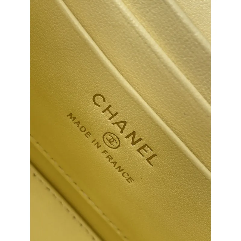 Chanel Quilted Caviar Leather Mini Vanity Bag With Gold Chain Strap And CC Logo size:9×17×8cm #A54385