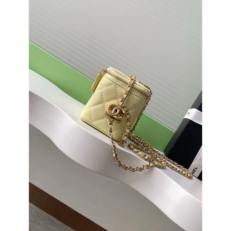 Chanel Quilted Caviar Leather Mini Vanity Bag With Gold Chain Strap And CC Logo size:9×17×8cm #A54385