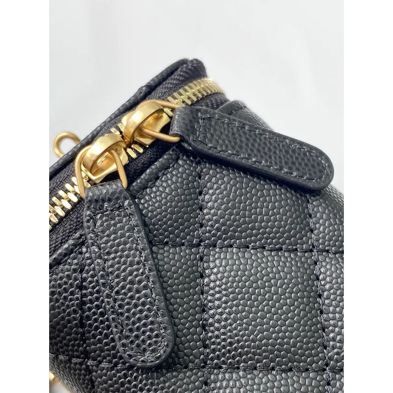 Chanel Quilted Caviar Leather Mini Vanity Bag With Gold Chain Strap And CC Logo size:11×8×7cm #A54384