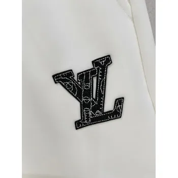 Louis Vuitton Pants for Louis Vuitton Short Pants for men #A64533