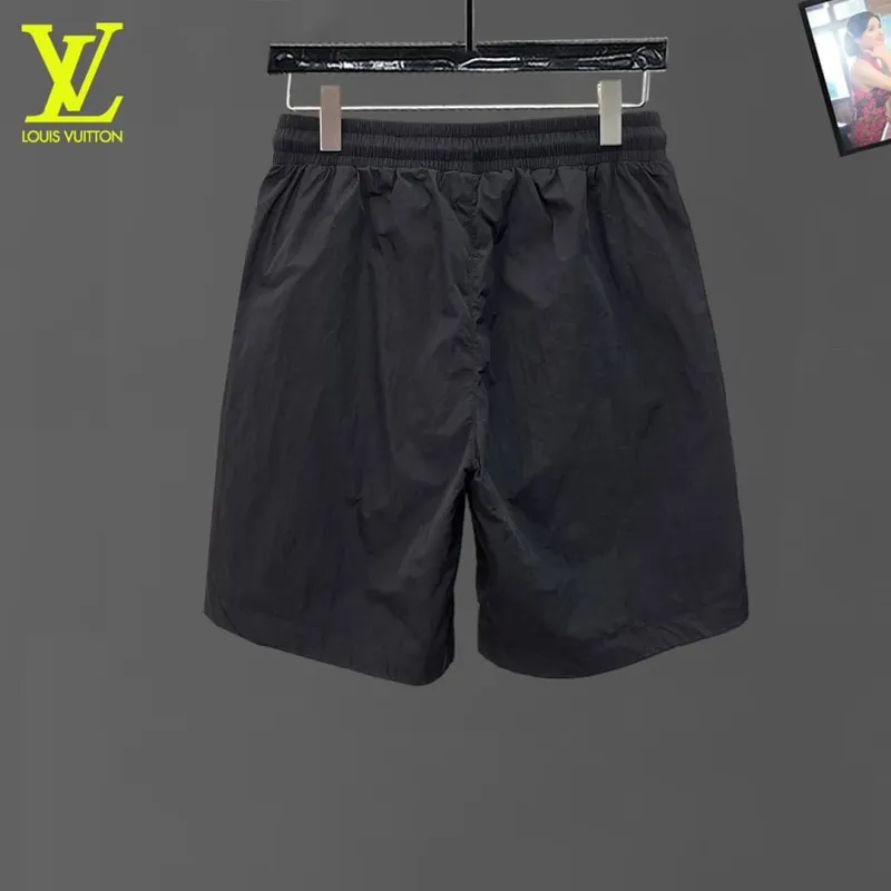 Louis Vuitton Pants for Louis Vuitton Short Pants for men #A65627