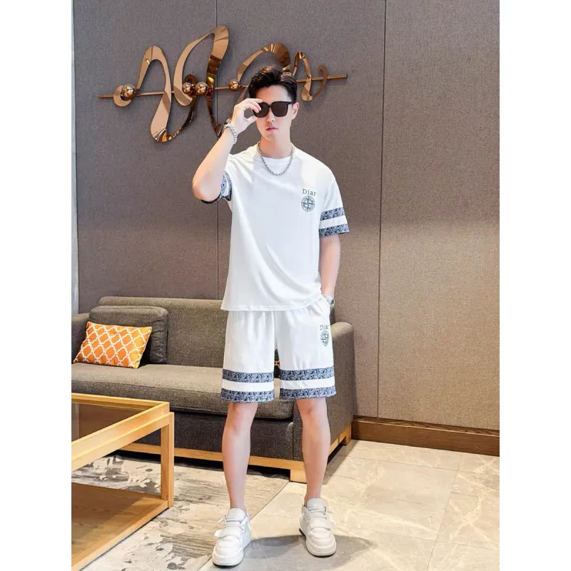 D-ior tracksuits for D-ior Short Tracksuits for men #A52572 D-ior tracksuits for D-ior Short Tracksuits for men #A52572