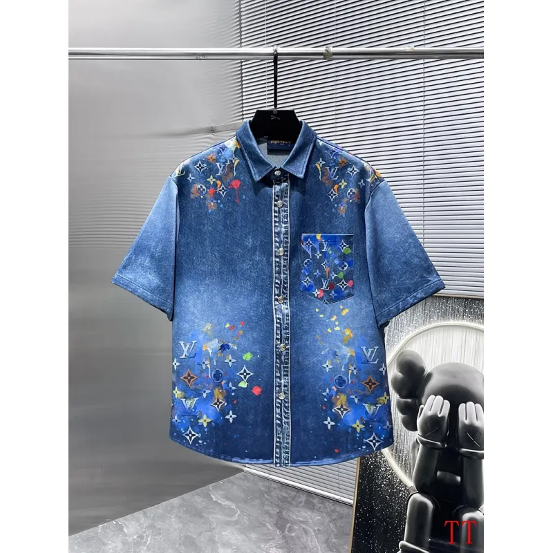 Louis Vuitton tracksuits for Louis Vuitton short tracksuits for men #A65802 Louis Vuitton tracksuits for Louis Vuitton short tracksuits for men #A65802