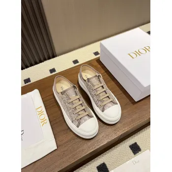 Dior Womens Oblique Embroidered Mesh Sneakers #A66052