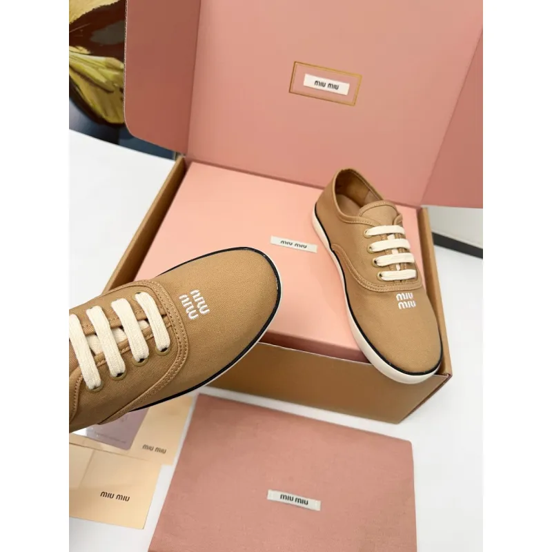 Miu Miu Womens Retro Calfskin Leather Ballet Flats #A66077
