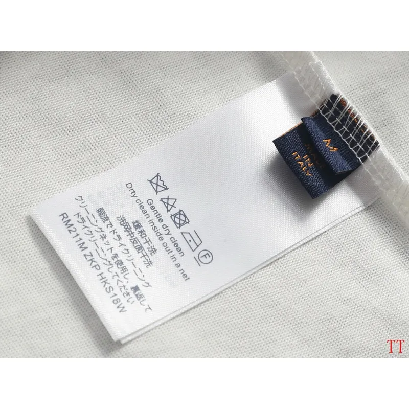 Louis Vuitton T-Shirts for AAAA Louis Vuitton T-Shirts #A65781