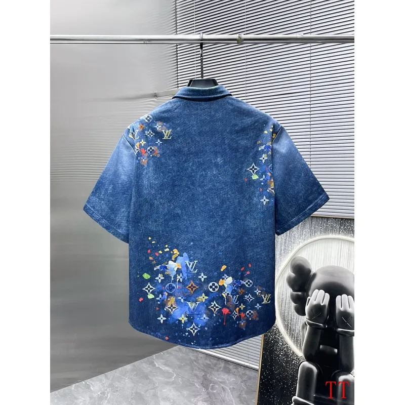 Louis Vuitton tracksuits for Louis Vuitton short tracksuits for men #A65802 Louis Vuitton tracksuits for Louis Vuitton short tracksuits for men #A65802