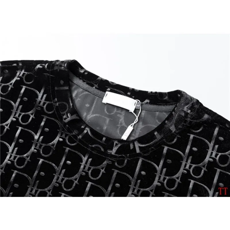 Dior tracksuits for Dior Short Tracksuits for men #A65809