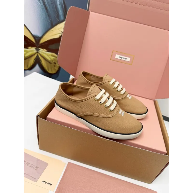 Miu Miu Womens Retro Calfskin Leather Ballet Flats #A66077