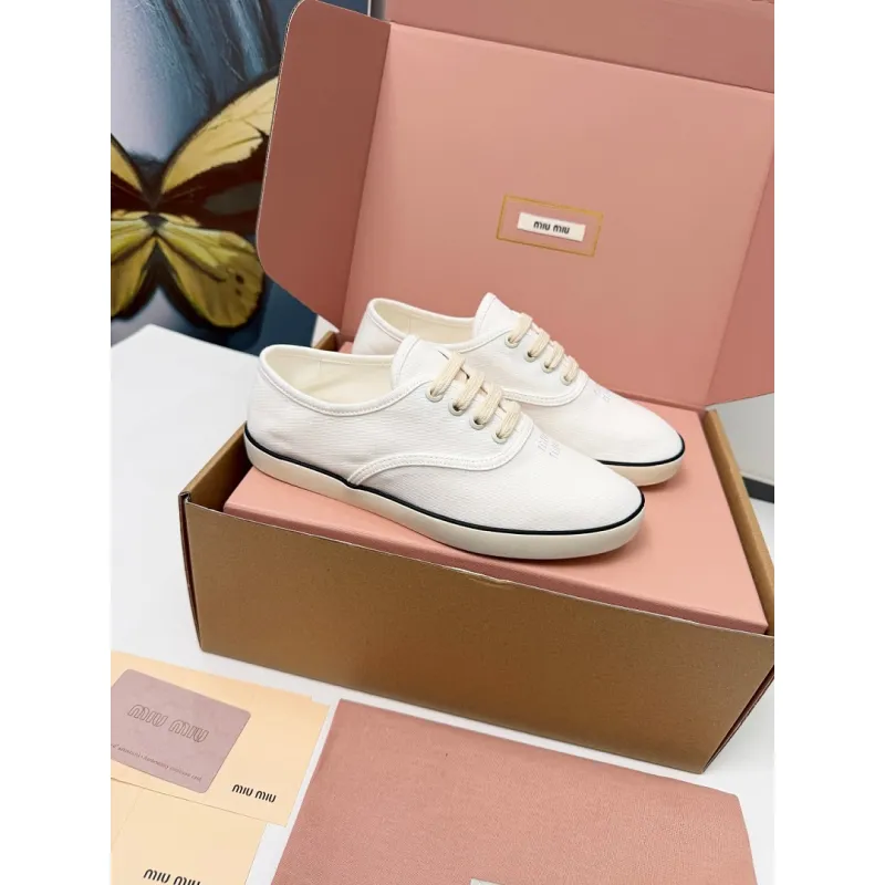 Miu Miu Womens Retro Calfskin Leather Ballet Flats #A66079 Miu Miu Womens Retro Calfskin Leather Ballet Flats #A66079