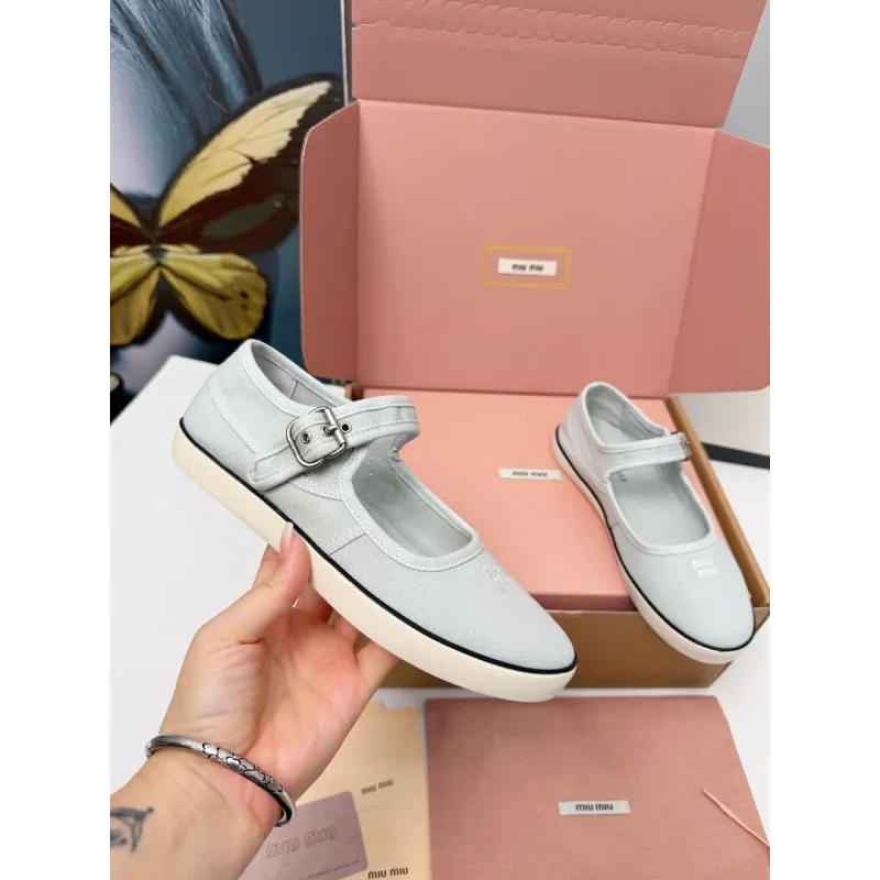 Miu Miu Womens Retro Calfskin Leather Ballet Flats #A66072