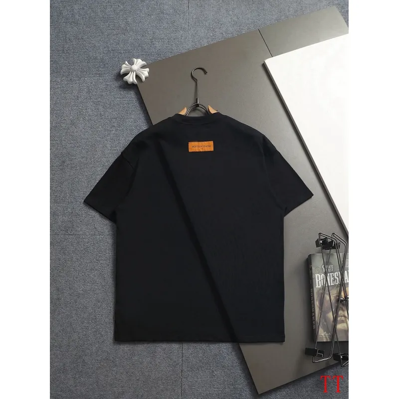 Louis Vuitton T-Shirts for AAAA Louis Vuitton T-Shirts #A65778