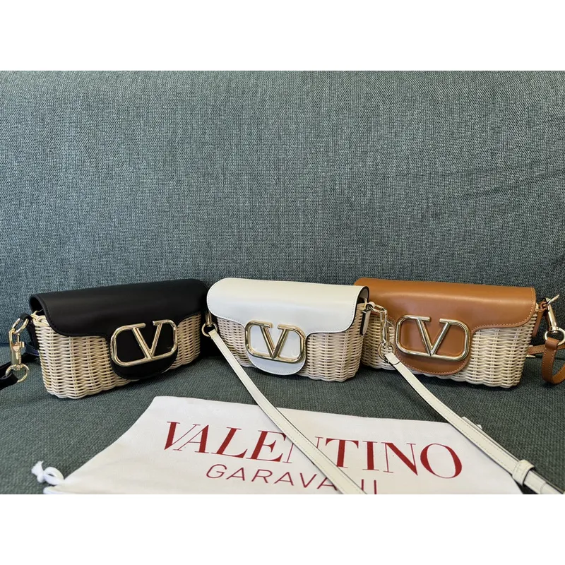 valentino Garavani VLogo Signature Wicker - Leather Crossbody Bags in Assorted Colors size:21×10×6cm #A53898 valentino Garavani VLogo Signature Wicker - Leather Crossbody Bags in Assorted Colors size:21×10×6cm #A53898