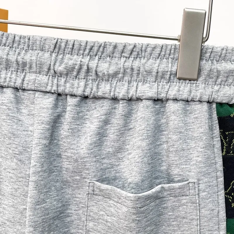 Louis Vuitton Pants for Louis Vuitton Short Pants for men #A65622