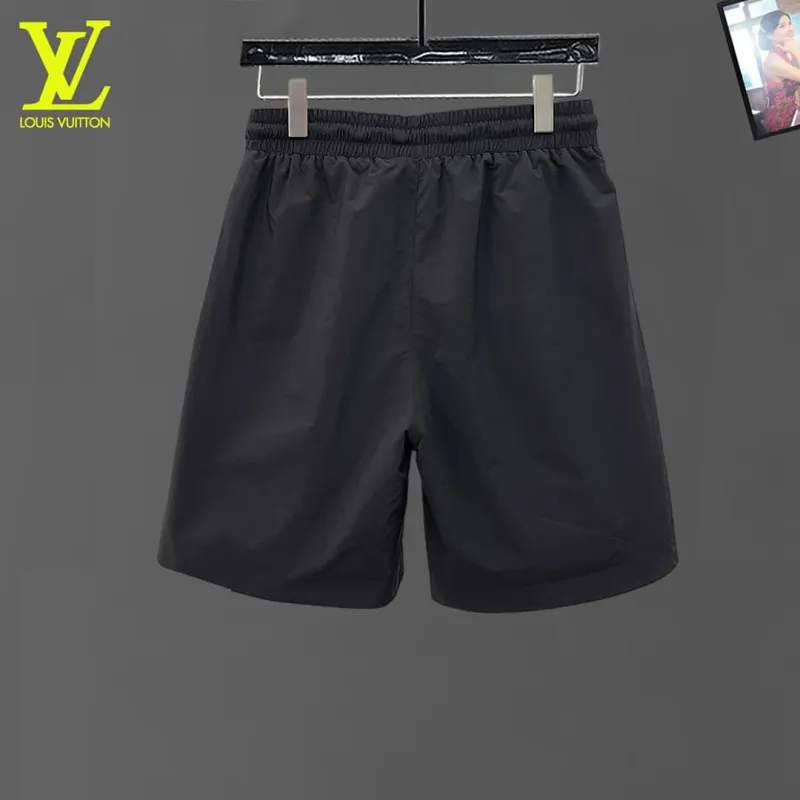 Louis Vuitton Pants for Louis Vuitton Short Pants for men #A65628