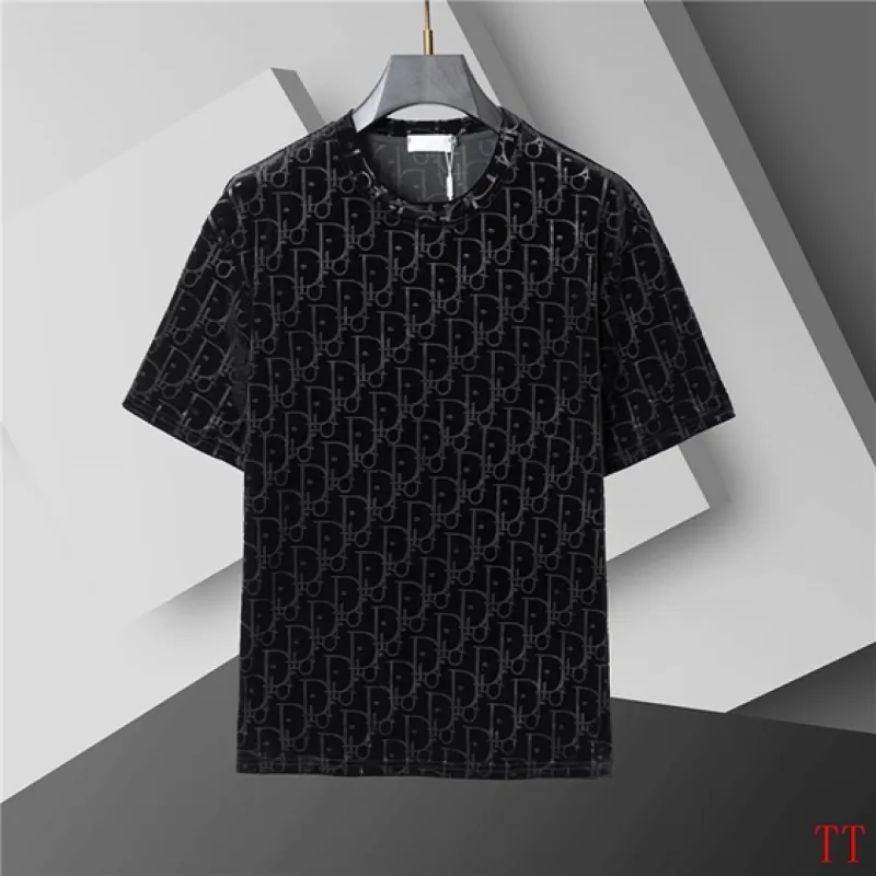 Dior tracksuits for Dior Short Tracksuits for men #A65809