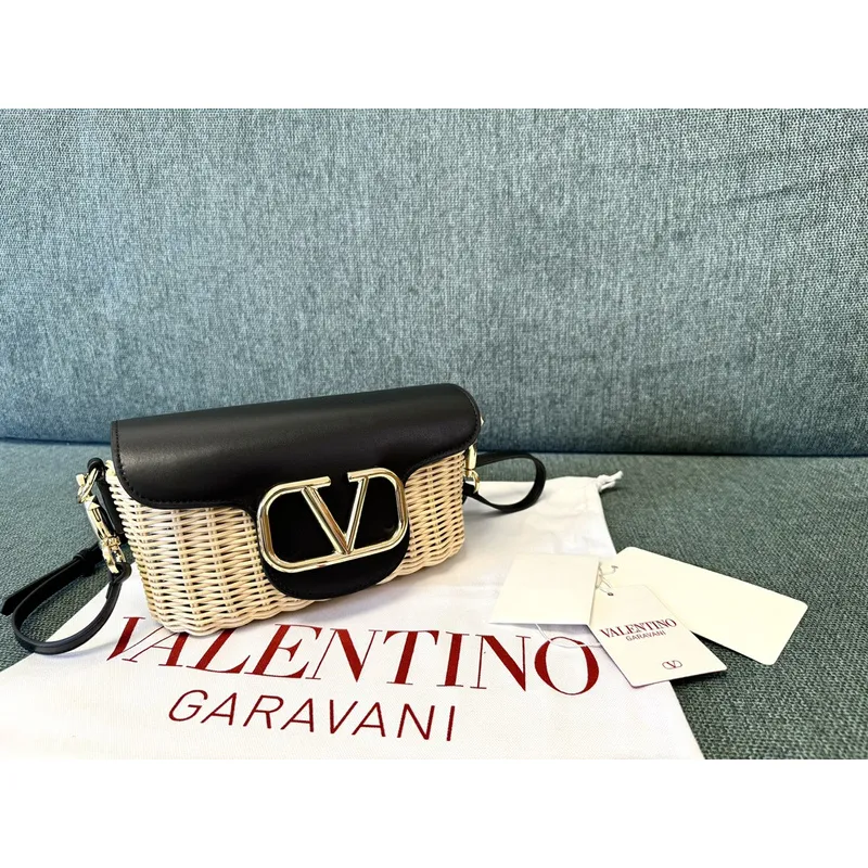 valentino Garavani VLogo Signature Wicker - Leather Crossbody Bags in Assorted Colors size:21×10×6cm #A53898 valentino Garavani VLogo Signature Wicker - Leather Crossbody Bags in Assorted Colors size:21×10×6cm #A53898