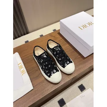 Dior Womens Oblique Embroidered Mesh Sneakers #A66049
