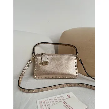 valentino Garavani Rockstud Metallic Leather Crossbody Bag 19×13×7cm #A65015