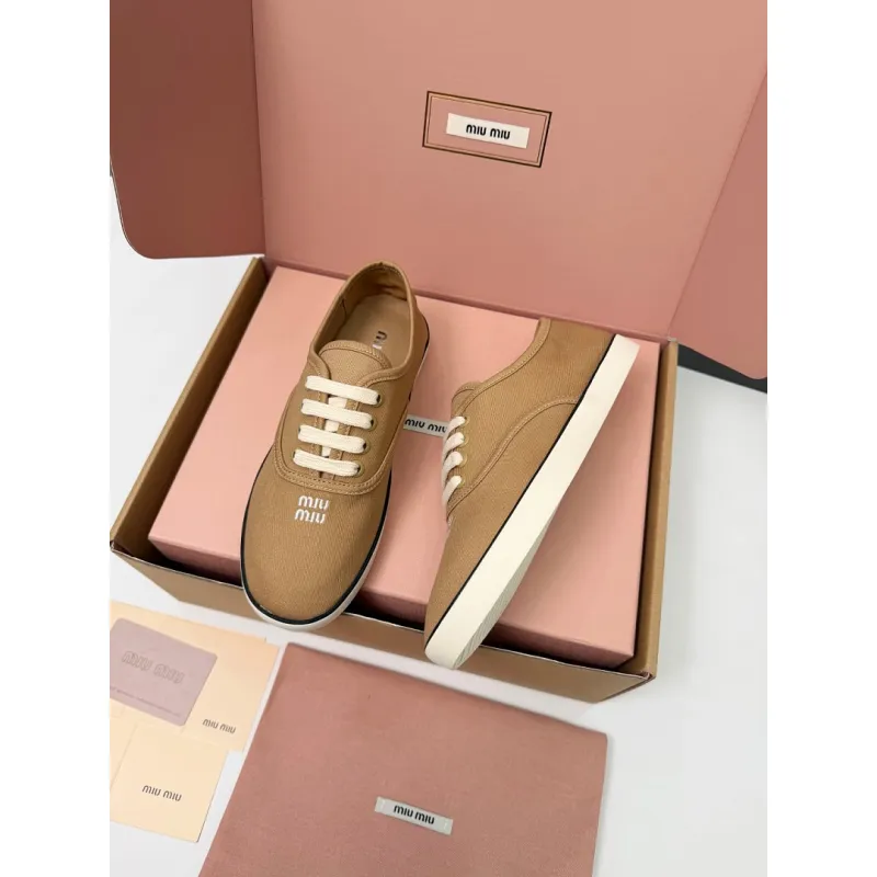 Miu Miu Womens Retro Calfskin Leather Ballet Flats #A66077