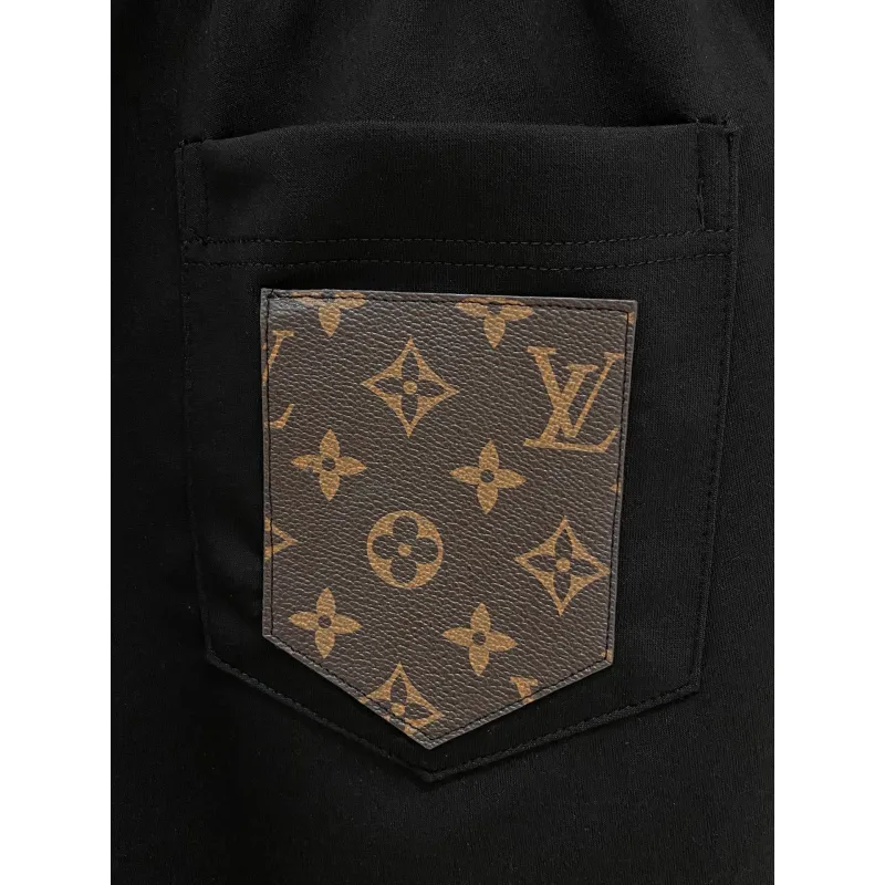 Louis Vuitton Pants for Louis Vuitton Short Pants for men #A64556