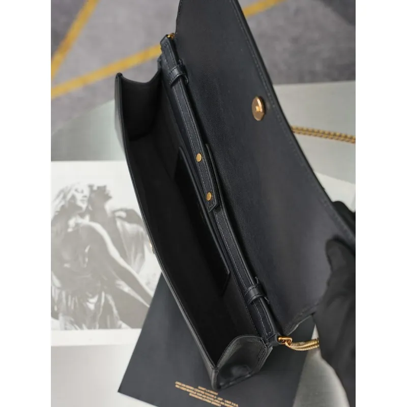 YSL 851921 Kate Smooth Calf Leather Gold Chain Shoulder Crossbody Clutch Handbag #A65991 YSL 851921 Kate Smooth Calf Leather Gold Chain Shoulder Crossbody Clutch Handbag #A65991