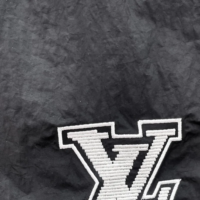 Louis Vuitton Pants for Louis Vuitton Short Pants for men #A65627