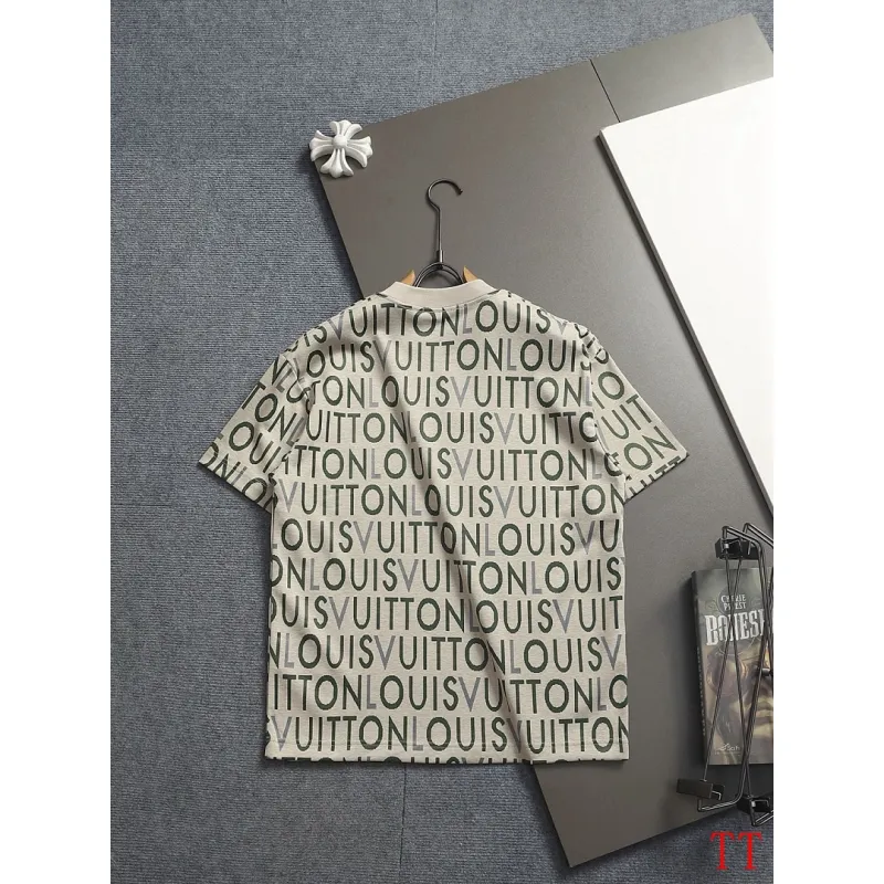 Louis Vuitton tracksuits for Louis Vuitton short tracksuits for men #A65800 Louis Vuitton tracksuits for Louis Vuitton short tracksuits for men #A65800