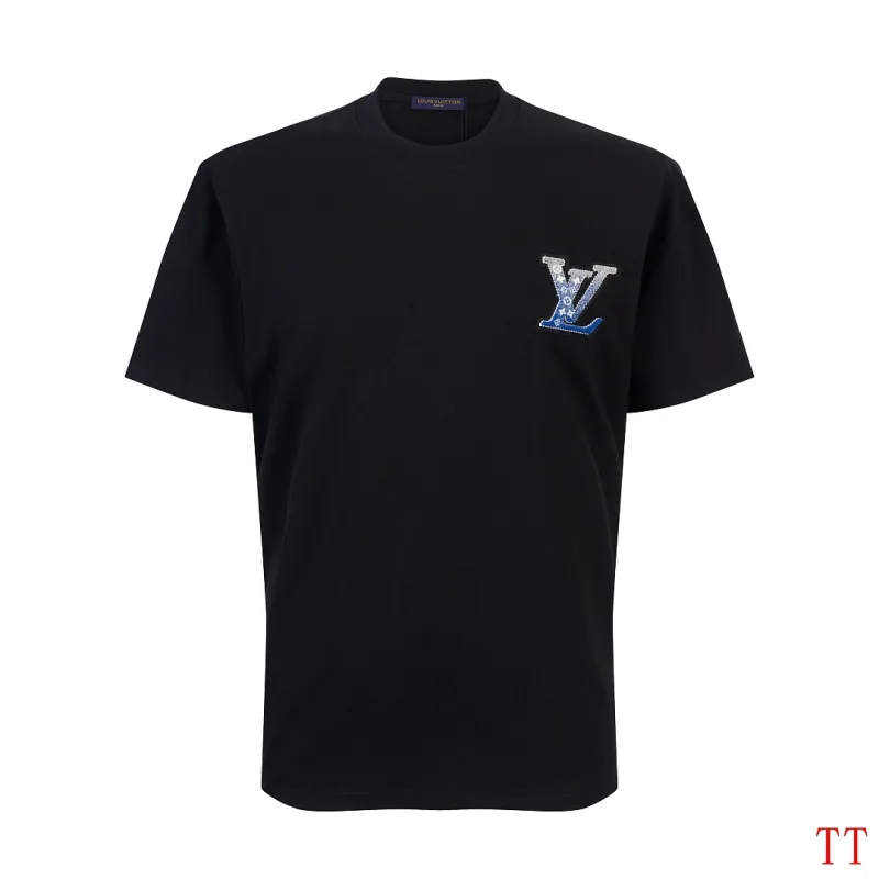 Louis Vuitton T-Shirts for AAAA Louis Vuitton T-Shirts #A65797