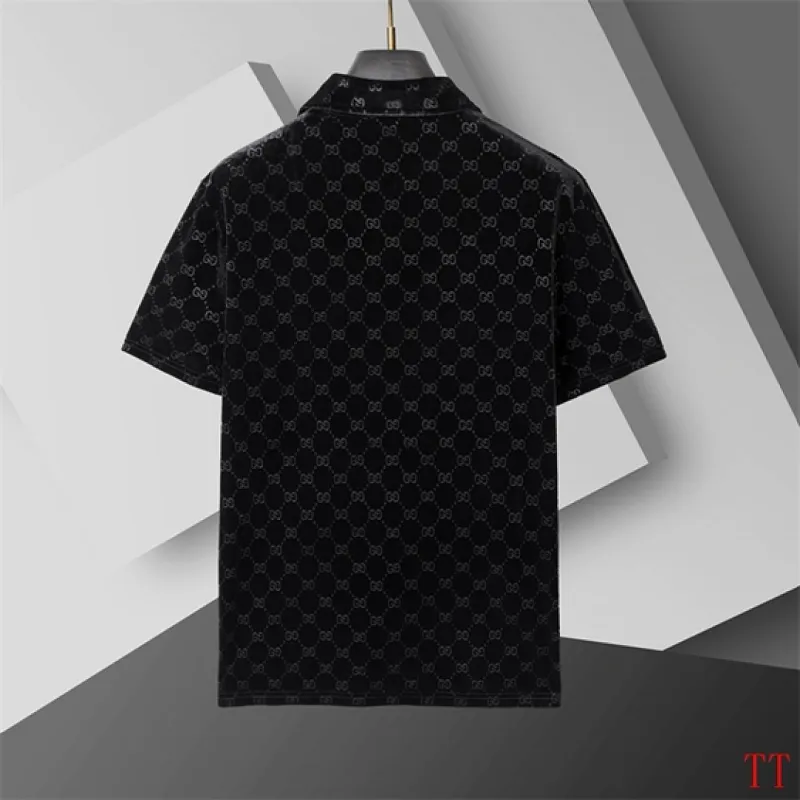 Gucci Tracksuits for Gucci short tracksuits for men #A65807