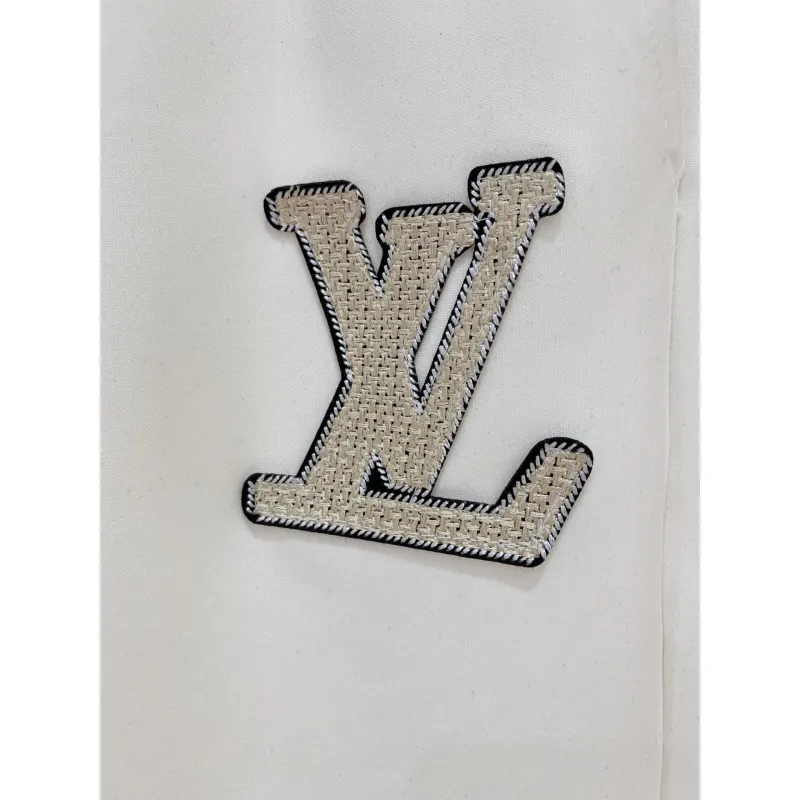 Louis Vuitton Pants for Louis Vuitton Short Pants for men #A64561 Louis Vuitton Pants for Louis Vuitton Short Pants for men #A64561