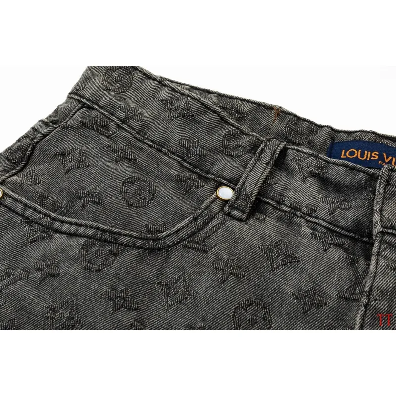 Louis Vuitton Pants for Louis Vuitton Short Pants for men #A64634